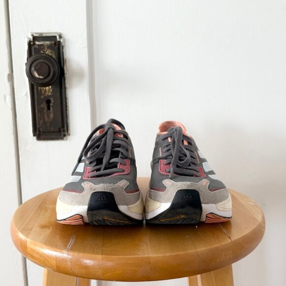 Adidas Adizero Boston 11 Gray Beam Orange size 6 women's - Picture 8 of 10